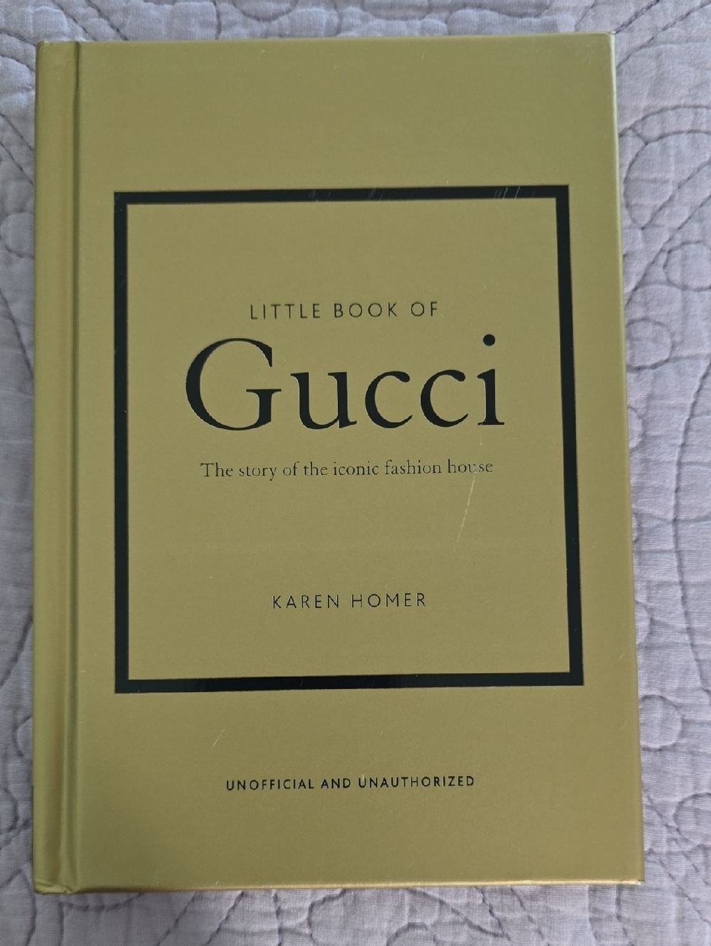 Gucci Hardcover Book in Gold and Black (NWT)
